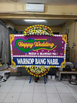 Papan Bunga di Paket Pernikahan Cibinong